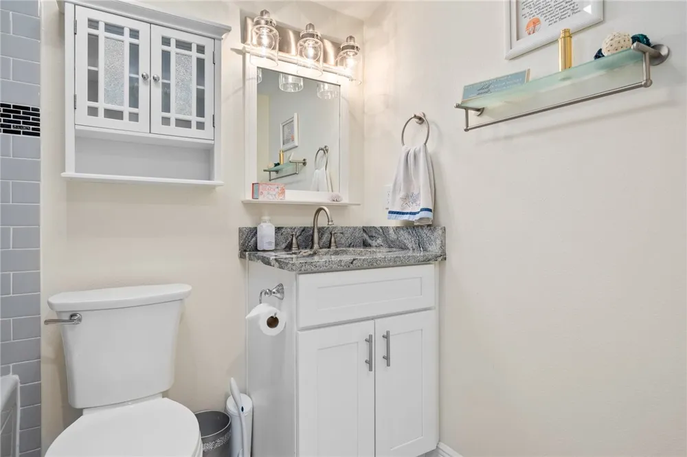 4242 Gulfbreeze Boulevard #302 Corpus Christi, TX 78402