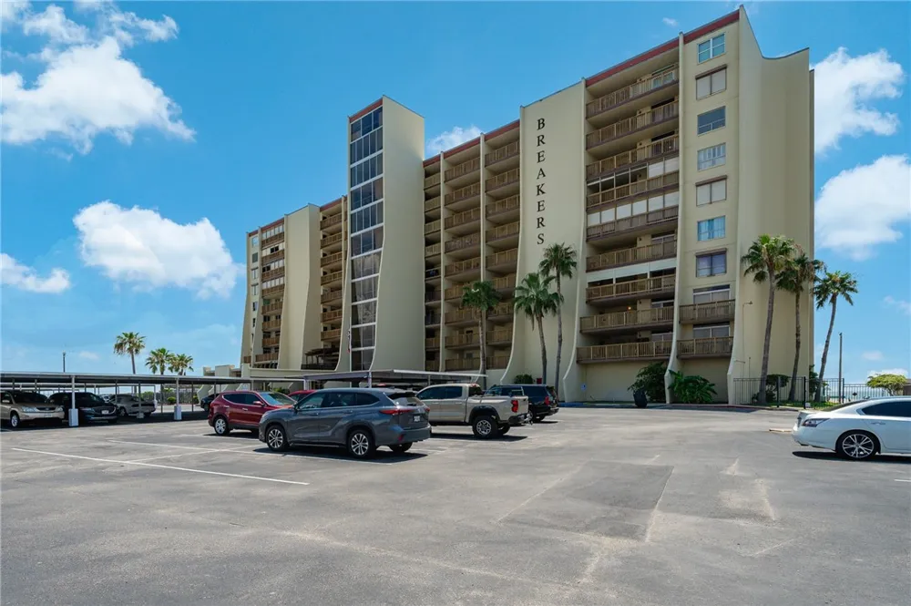 4242 Gulfbreeze Boulevard #302 Corpus Christi, TX 78402