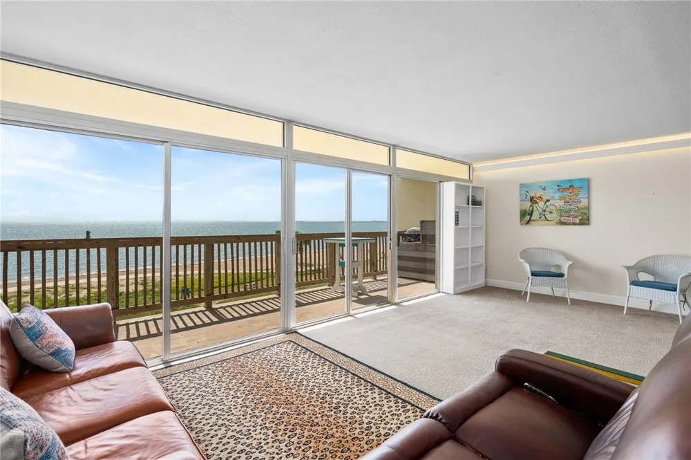4242 Gulfbreeze Boulevard #302 Corpus Christi, TX 78402
