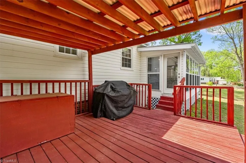 5531 Osceola Ossipee Road Browns Summit, NC 27214