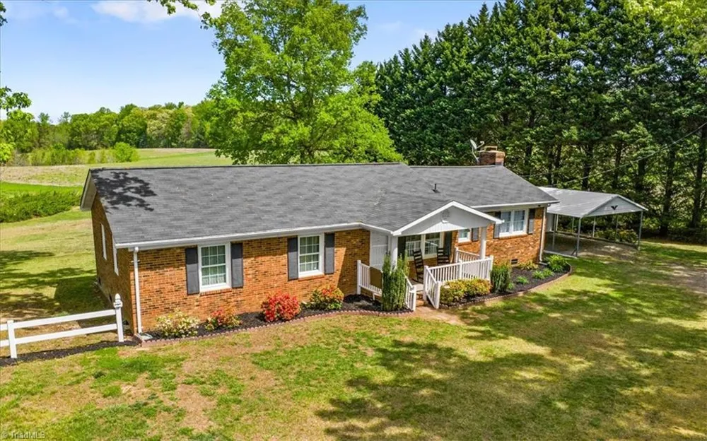 5531 Osceola Ossipee Road Browns Summit, NC 27214