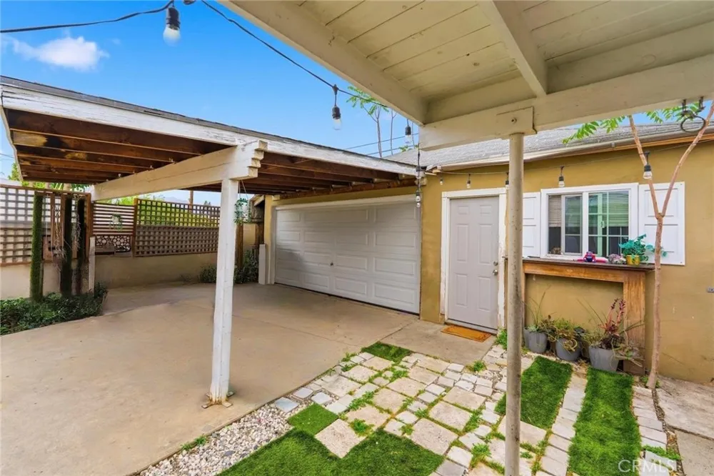 4736 Benham Avenue Baldwin Park, CA 91706