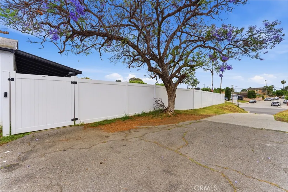 14335 Leffingwell Whittier, CA 90604