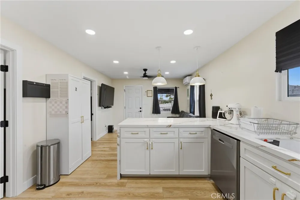 14335 Leffingwell Whittier, CA 90604