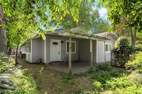 1131 Stewart Avenue