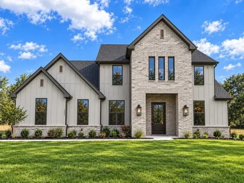 1021 Brock Heights Court