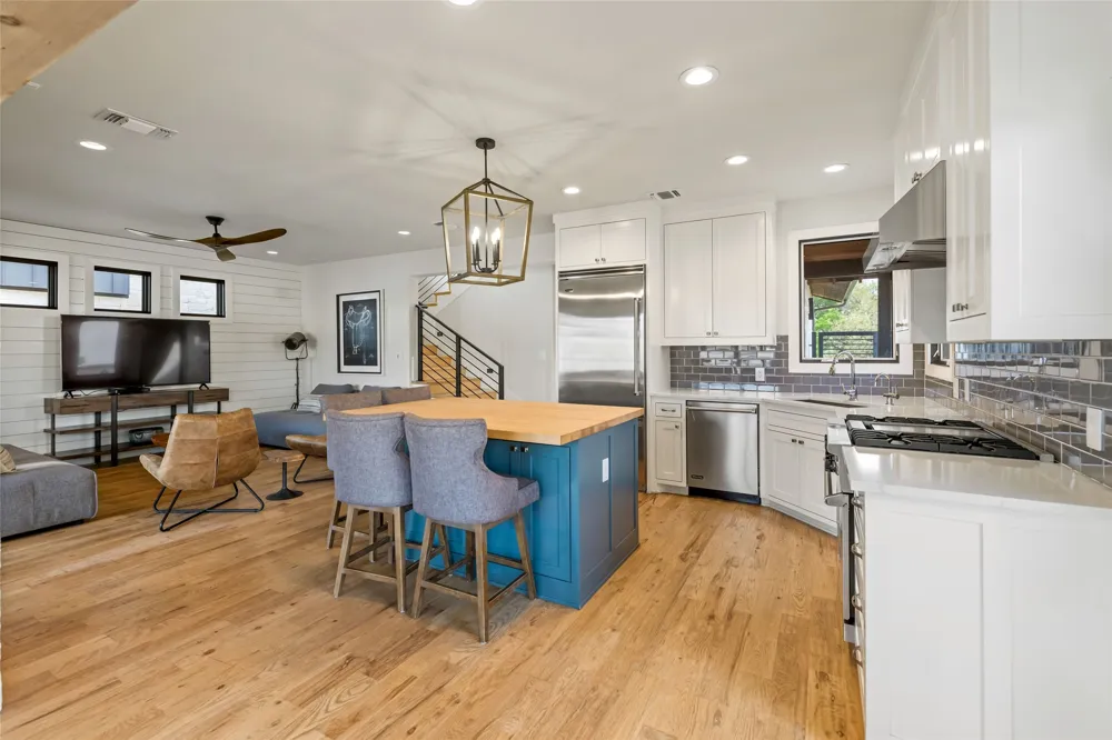 270 Ryan Joe Circle Iredell, TX 76649