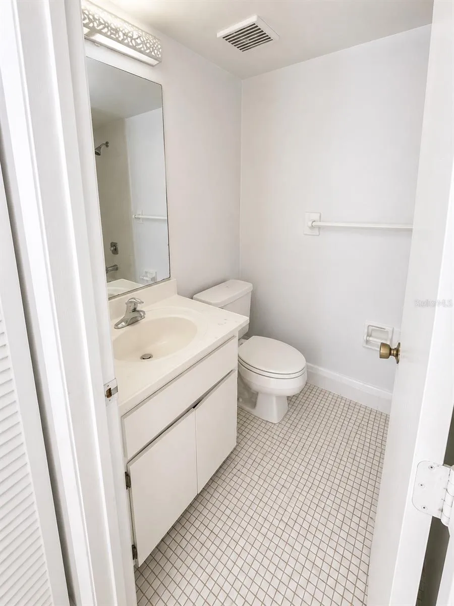 112 CYPRESS COURT #112 Oldsmar, FL 34677
