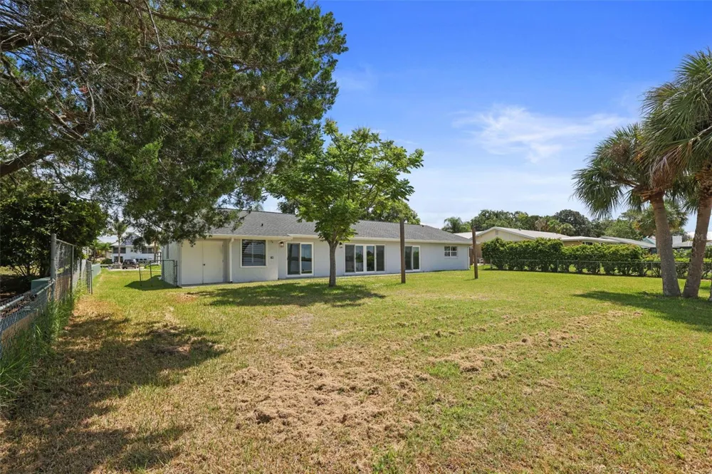 11930 W BAYSHORE DRIVE Crystal River, FL 34429