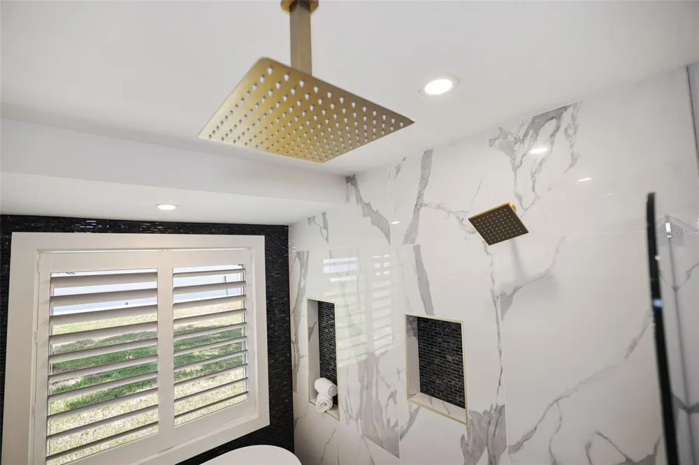 11930 W BAYSHORE DRIVE Crystal River, FL 34429