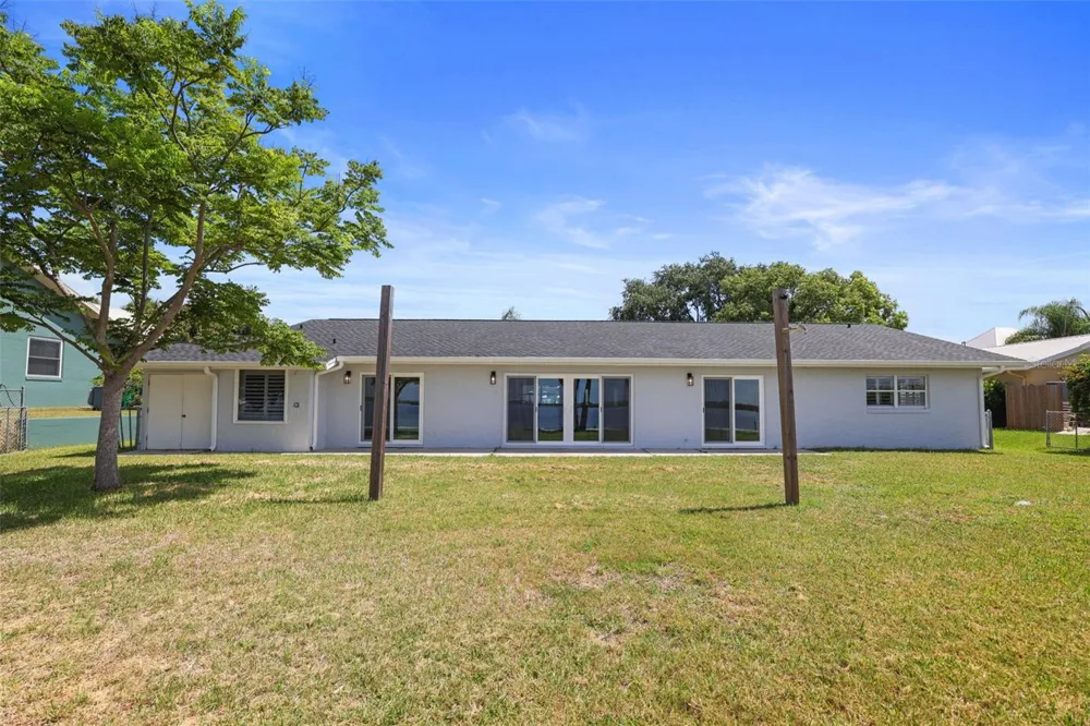 11930 W BAYSHORE DRIVE Crystal River, FL 34429