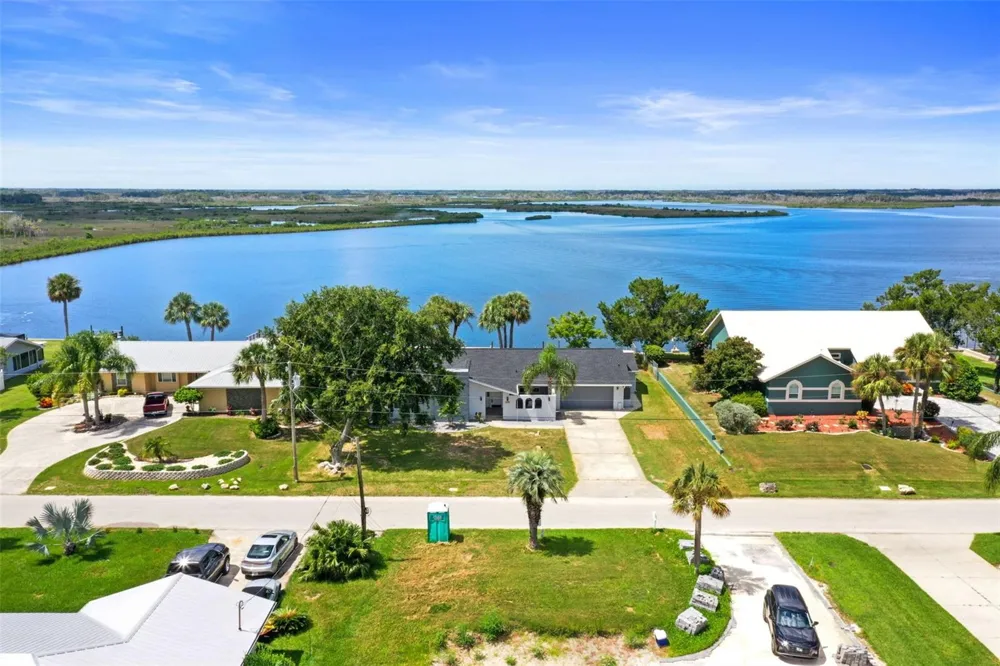 11930 W BAYSHORE DRIVE Crystal River, FL 34429