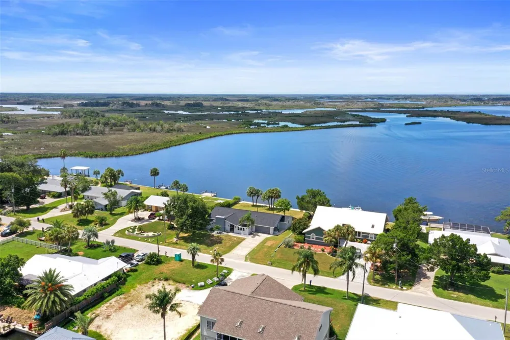 11930 W BAYSHORE DRIVE Crystal River, FL 34429