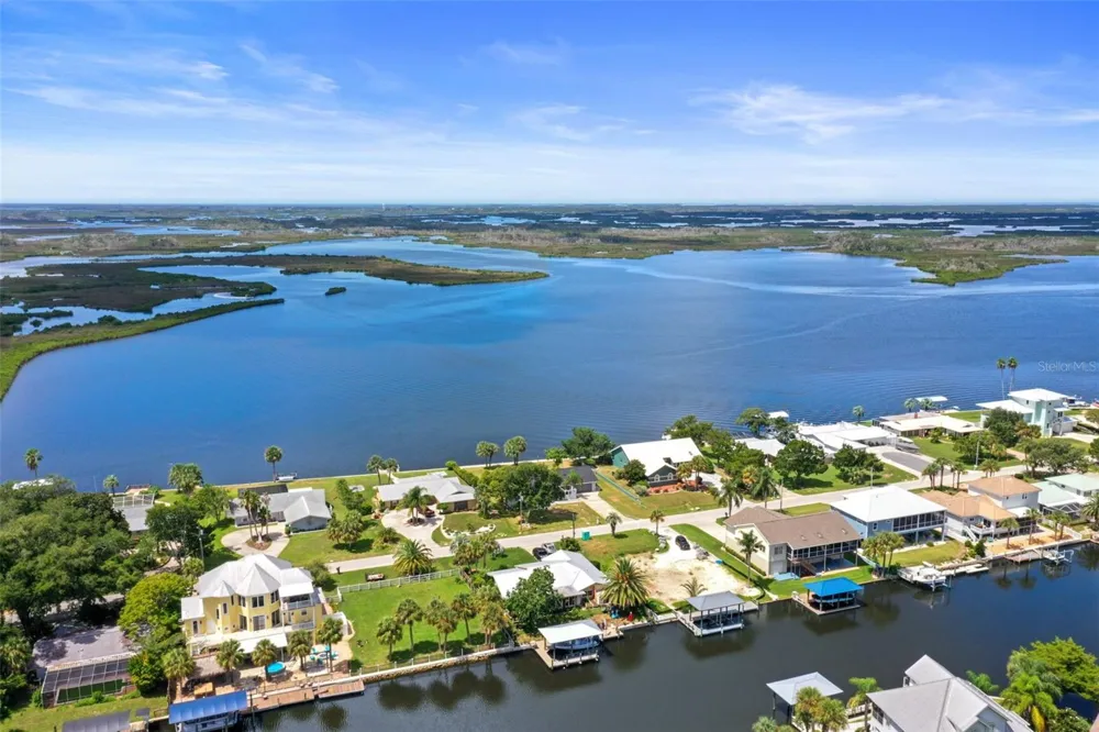 11930 W BAYSHORE DRIVE Crystal River, FL 34429