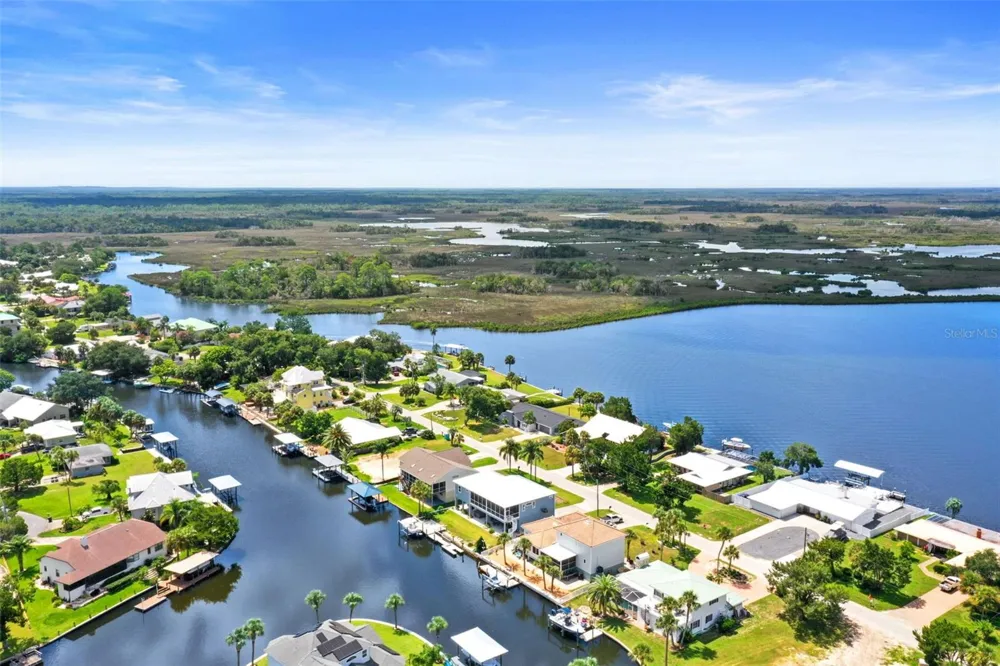 11930 W BAYSHORE DRIVE Crystal River, FL 34429
