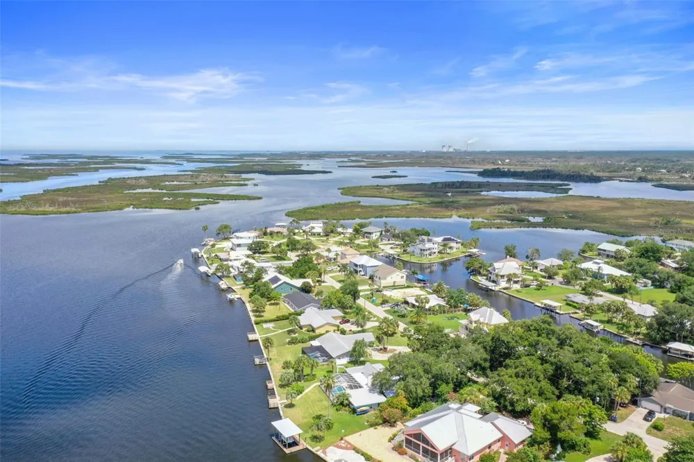 11930 W BAYSHORE DRIVE Crystal River, FL 34429
