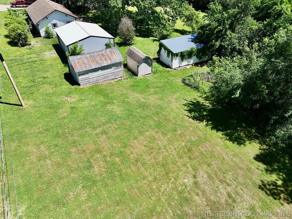 210 W Frontier Street Salina, OK 74365