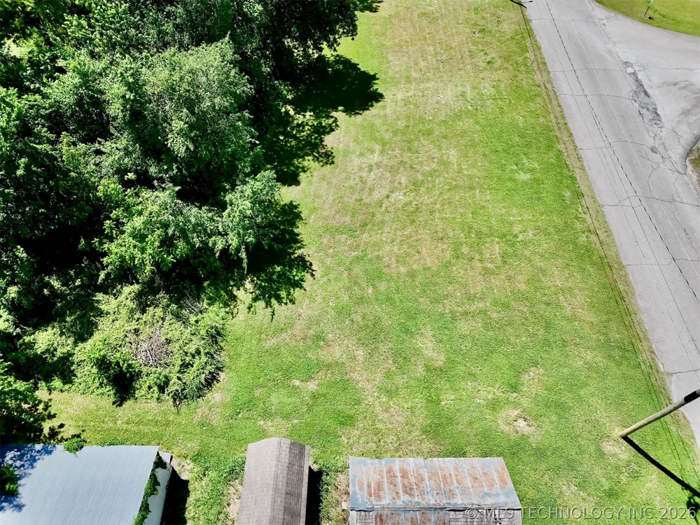210 W Frontier Street Salina, OK 74365
