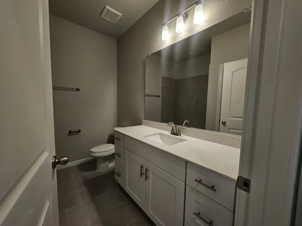 3005 Leopard Lane Ennis, TX 75119