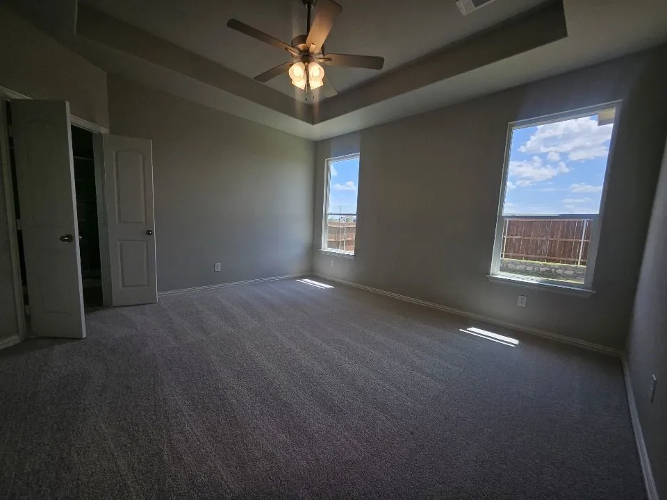 3005 Leopard Lane Ennis, TX 75119