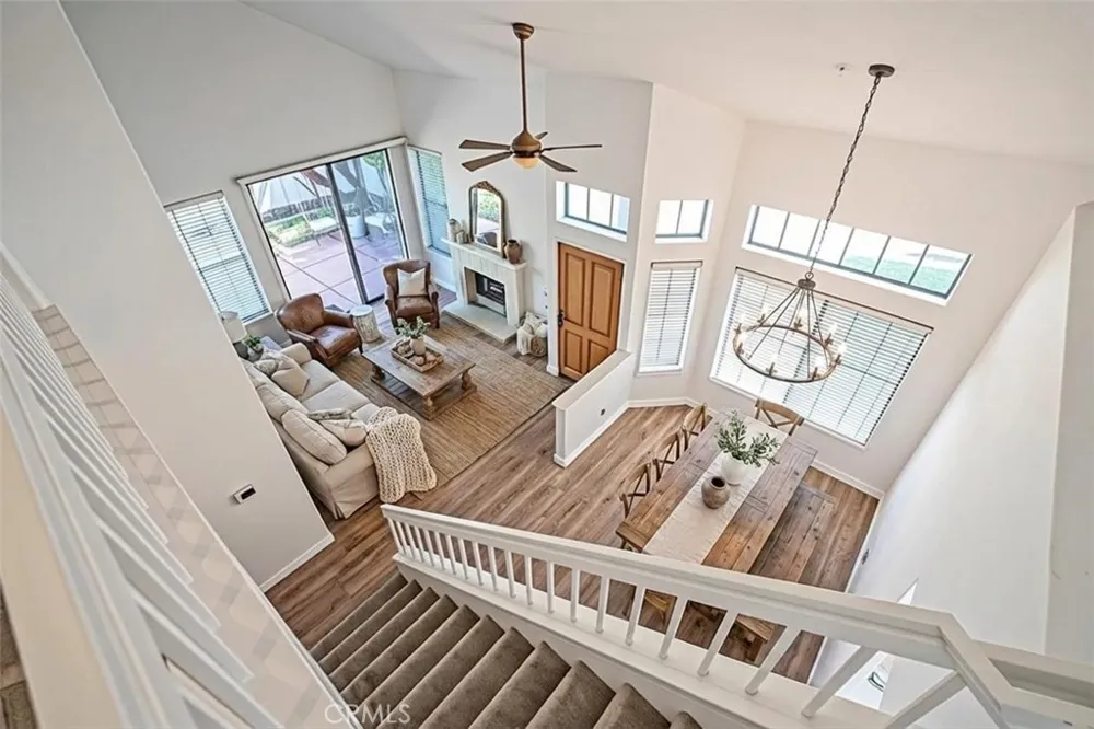 4797 Taranto Oak Park, CA 91377