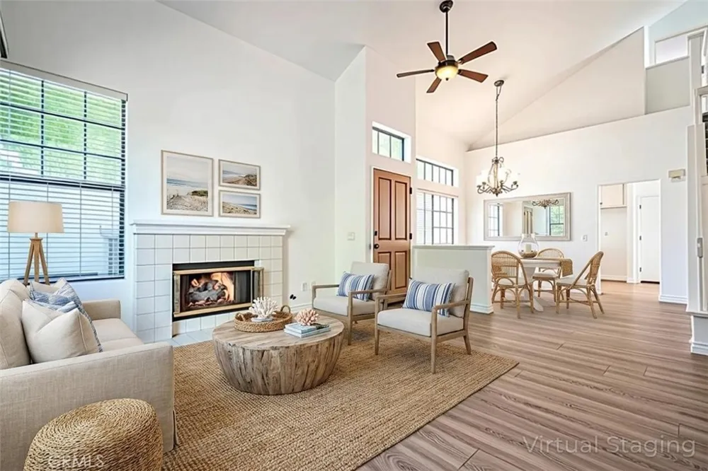 4797 Taranto Oak Park, CA 91377