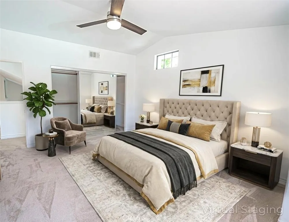 4797 Taranto Oak Park, CA 91377