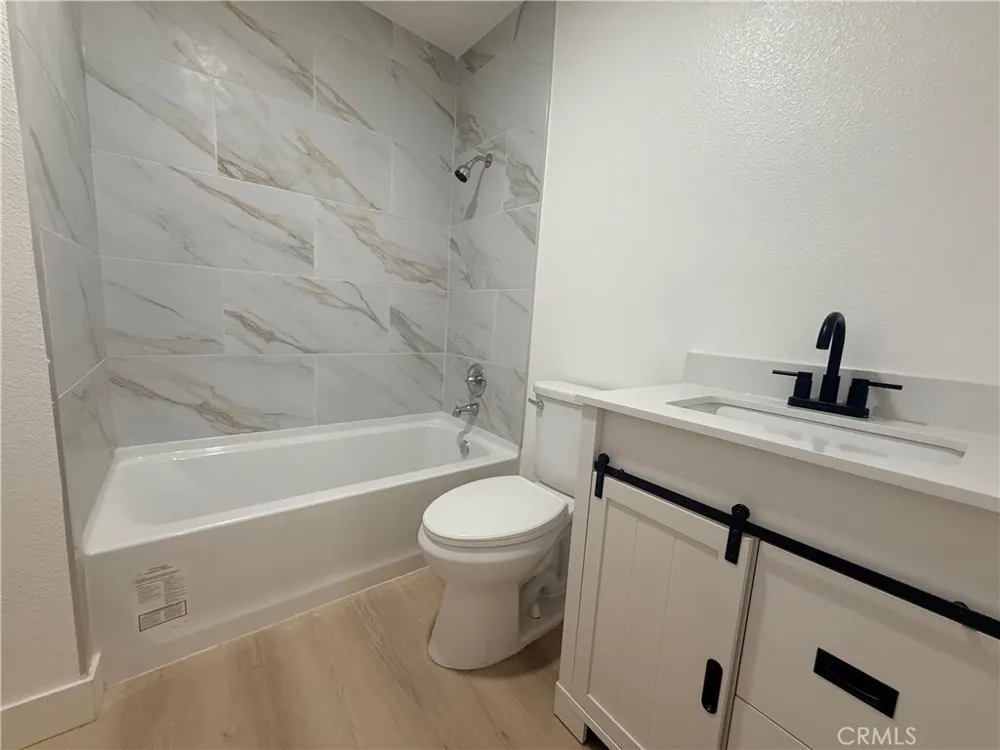 3688 Taft Riverside, CA 92503