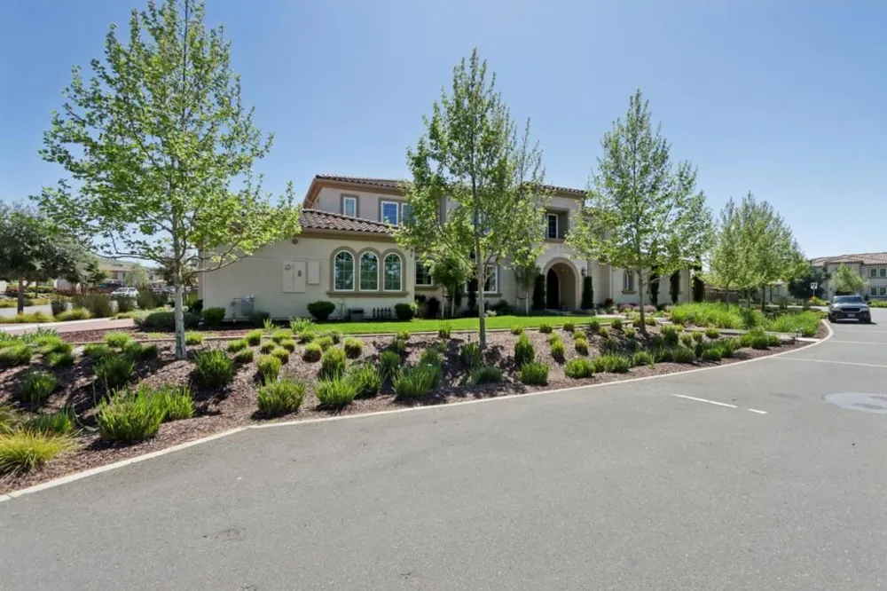 18600 Corte Arcangel Morgan Hill, CA 95037