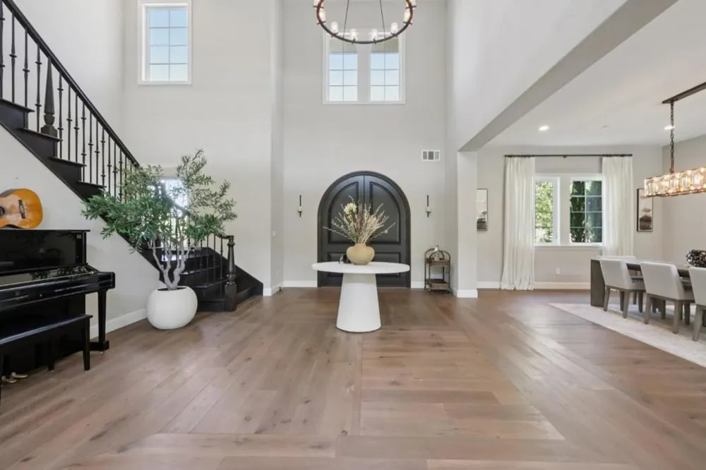 18600 Corte Arcangel Morgan Hill, CA 95037
