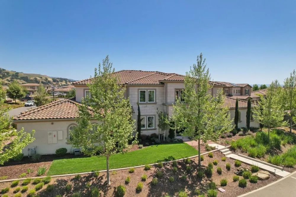 18600 Corte Arcangel Morgan Hill, CA 95037