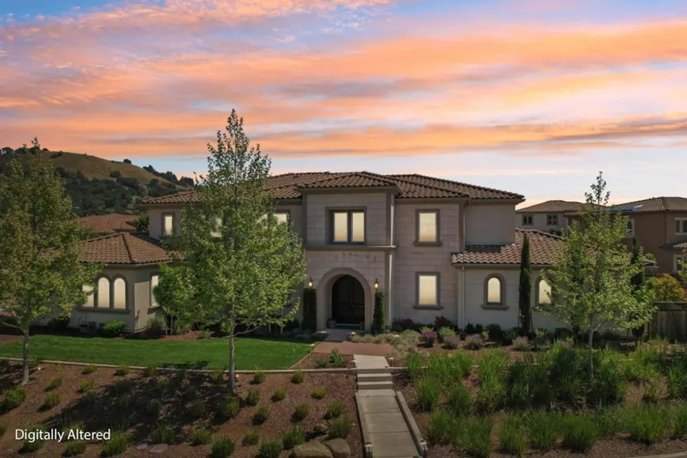 18600 Corte Arcangel Morgan Hill, CA 95037