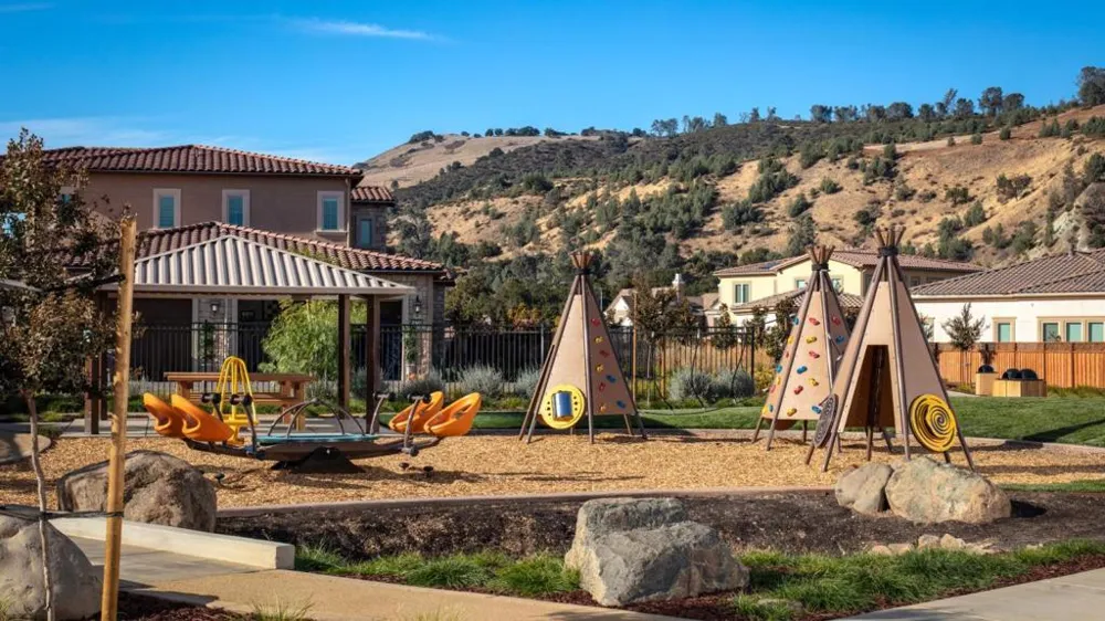 18600 Corte Arcangel Morgan Hill, CA 95037