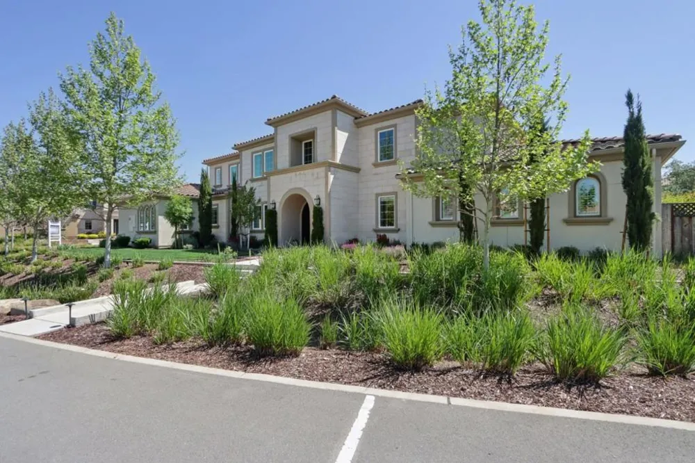 18600 Corte Arcangel Morgan Hill, CA 95037