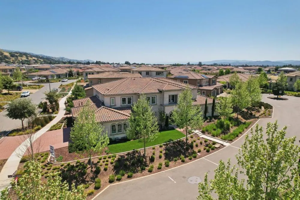 18600 Corte Arcangel Morgan Hill, CA 95037