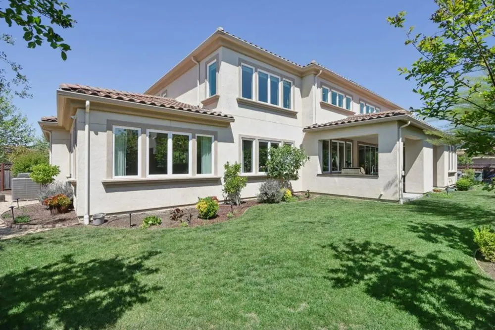 18600 Corte Arcangel Morgan Hill, CA 95037