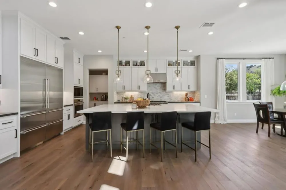 18600 Corte Arcangel Morgan Hill, CA 95037