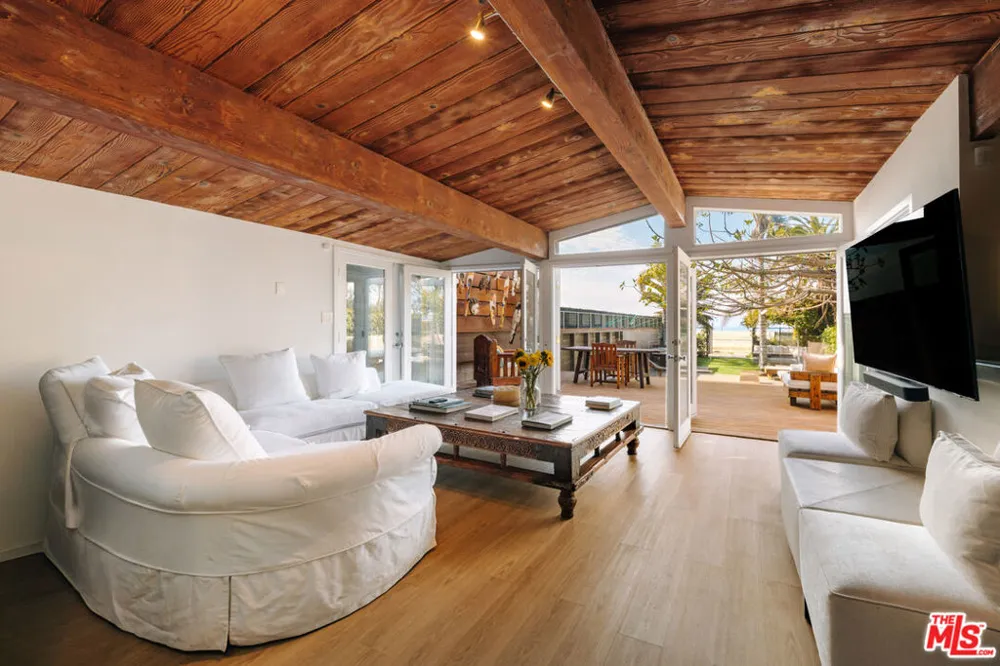 936 Palisades Beach Road Santa Monica, CA 90403