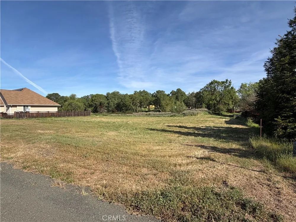 1100 Oak Park Lakeport, CA 95453