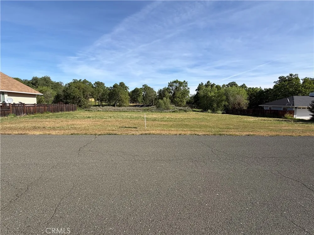 1100 Oak Park Lakeport, CA 95453