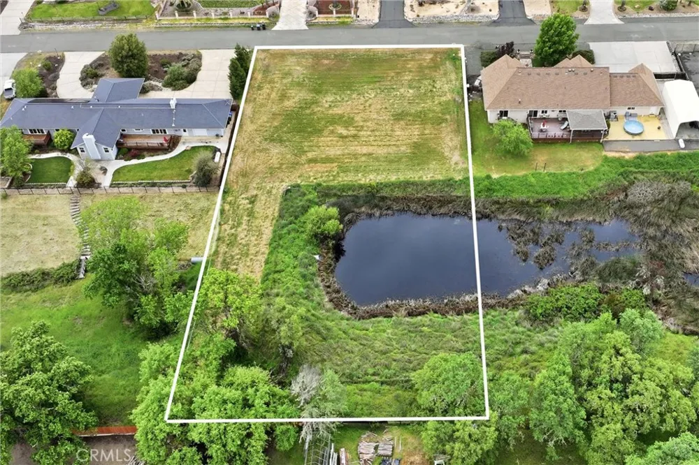 1100 Oak Park Lakeport, CA 95453