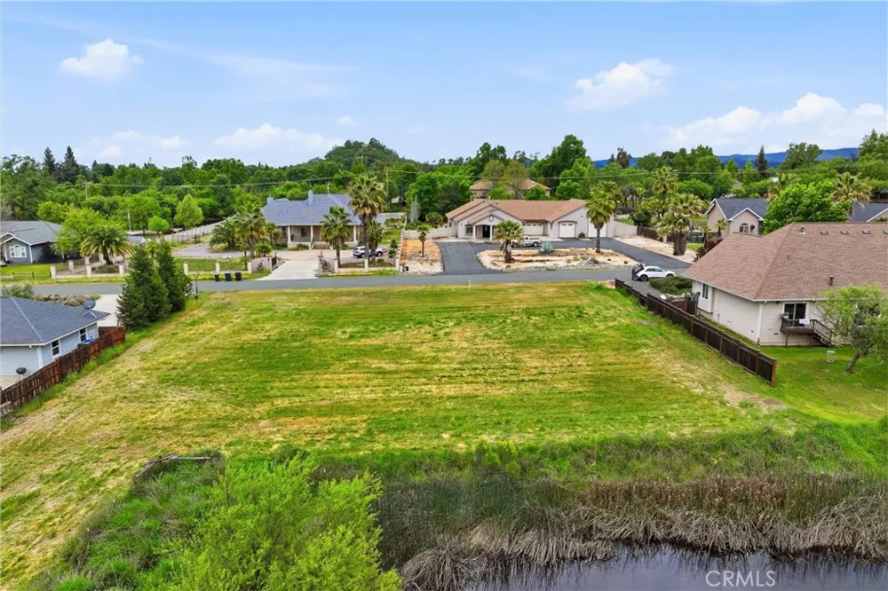 1100 Oak Park Lakeport, CA 95453