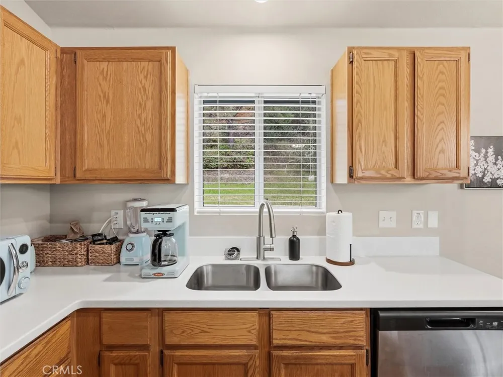 2433 Kokanee Mariposa, CA 95338