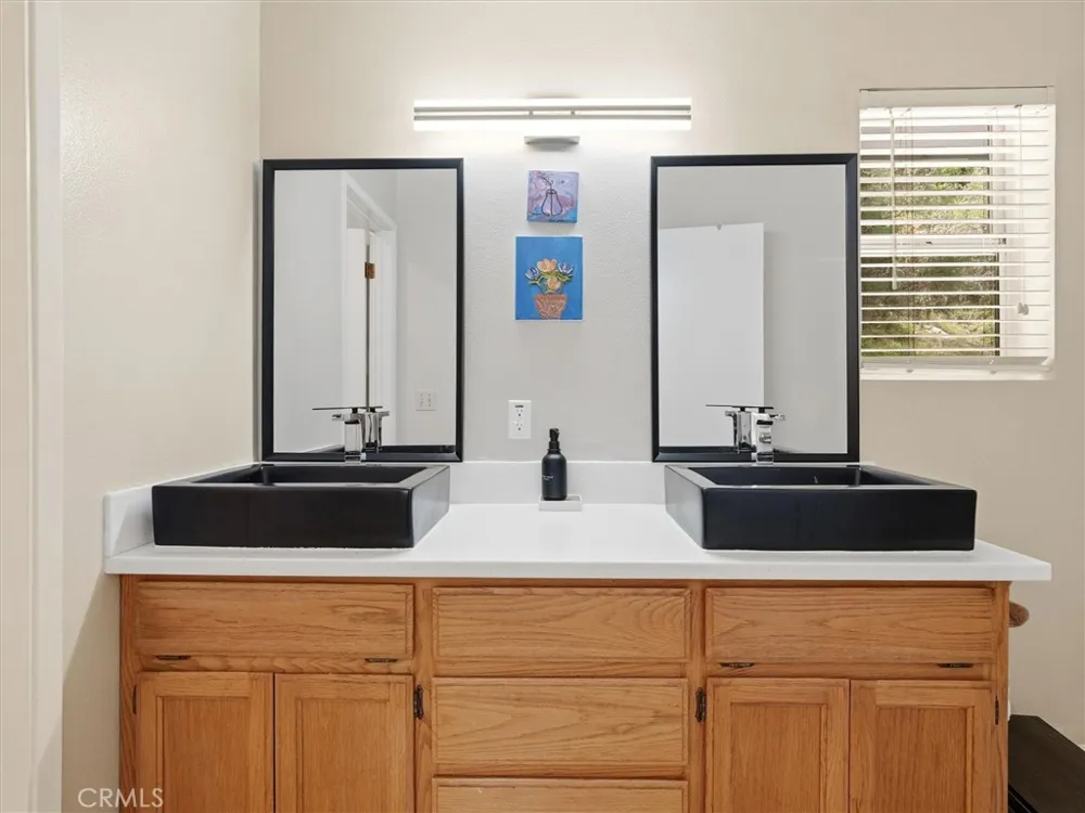 2433 Kokanee Mariposa, CA 95338