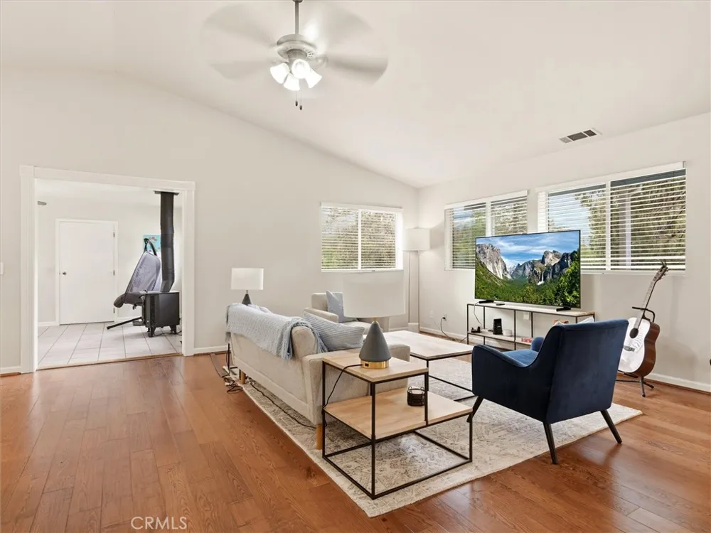 2433 Kokanee Mariposa, CA 95338