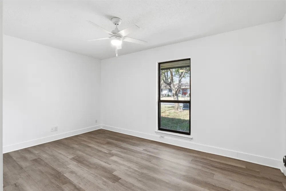 100 Howard Drive Schertz, TX 78154