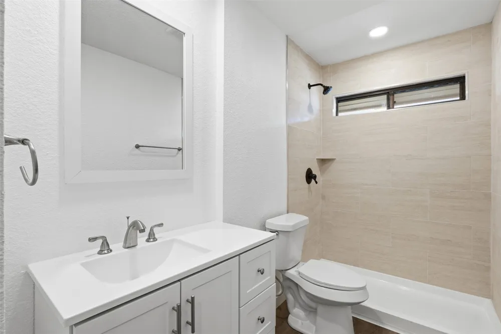 100 Howard Drive Schertz, TX 78154