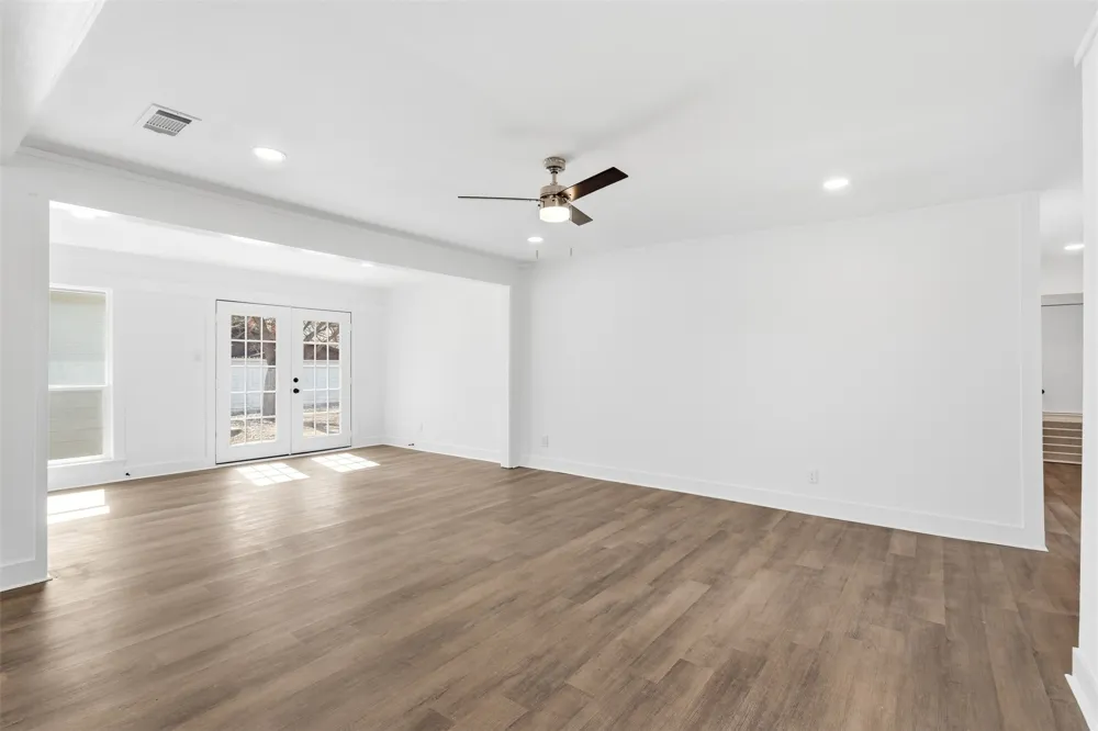 100 Howard Drive Schertz, TX 78154