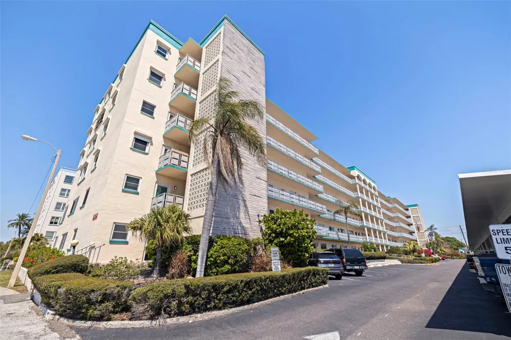2960 59TH STREET S #210 Gulfport, FL 33707