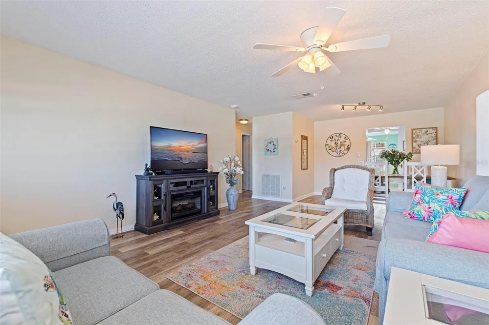 2960 59TH STREET S #210 Gulfport, FL 33707